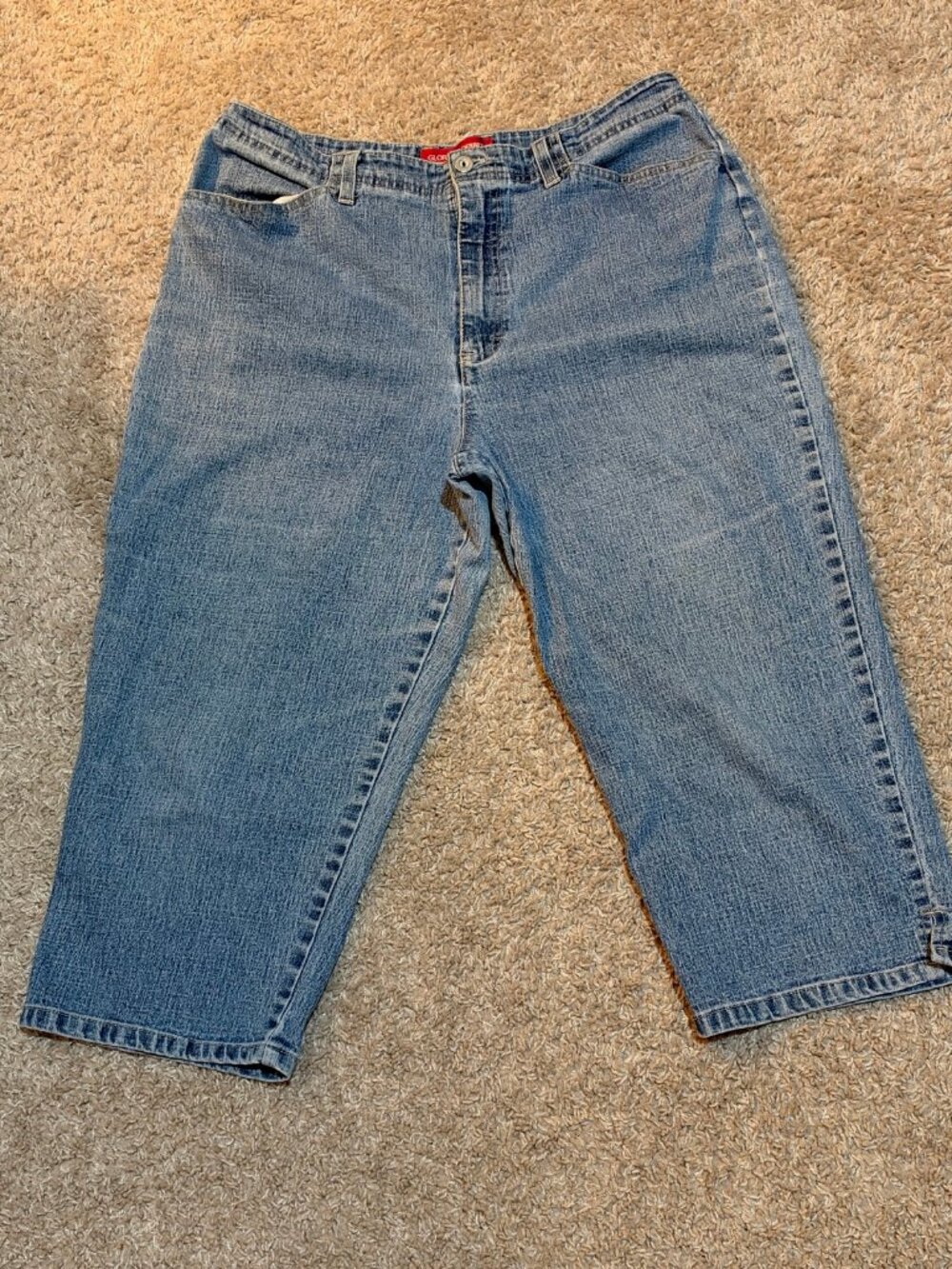 Gloria Vanderbilt Light Wash Denim Capri Jeans Size 14